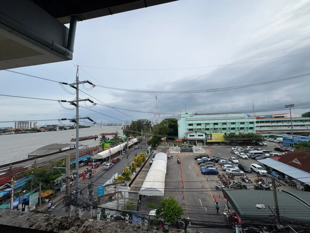 ตลาดนครเขื่อนขันธ์