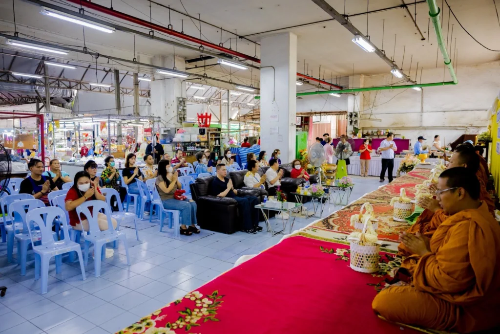 ตลาดสำโรง